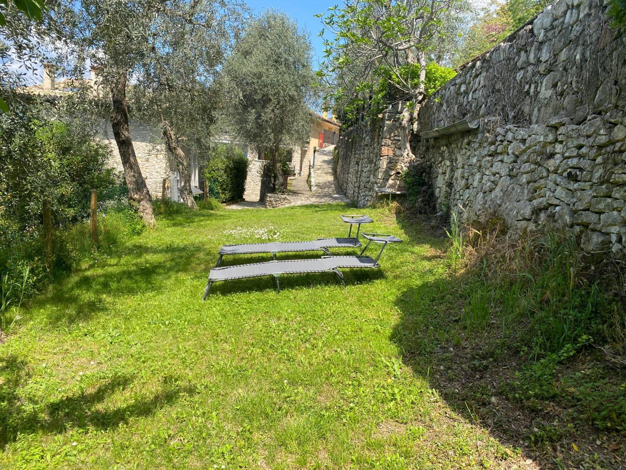 Appartamento Cadelagnel Castelletto Di Brenzone Exteriör bild